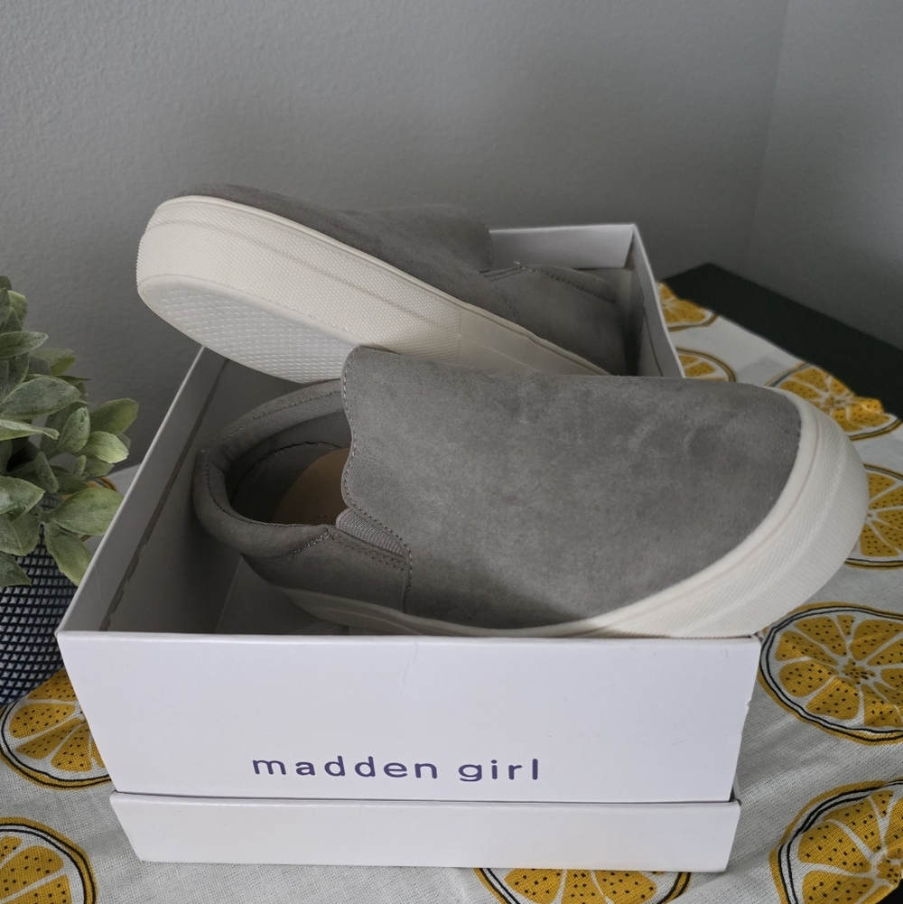 Steve Madden Gray Suede Slip-On Sneakers - Picture 2 of 5